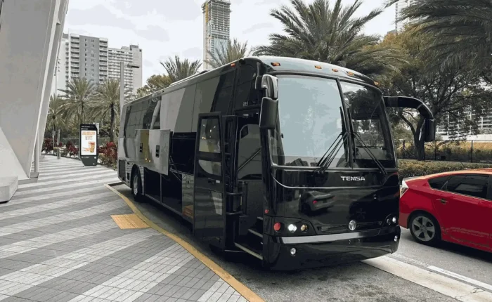 charter buses for rent in miami